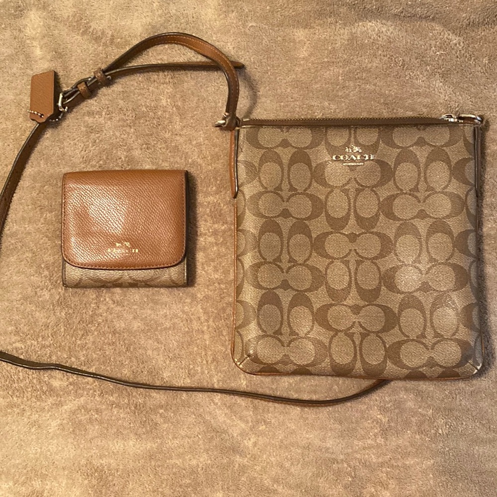 Coach small Crossbody bag with wallet.